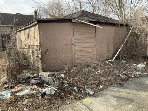 363 Taft Pl, Gary, IN 46404 photo 7