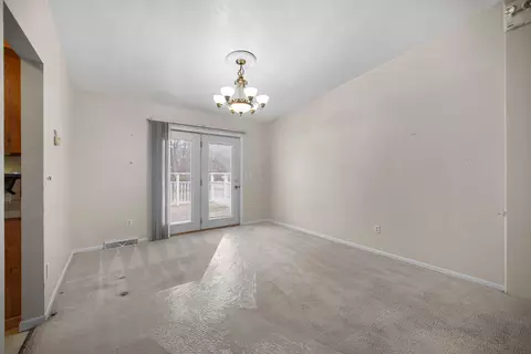 11303 N 550, De Motte, IN 46310 photo 8