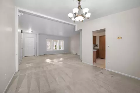 11303 N 550, De Motte, IN 46310 photo 9