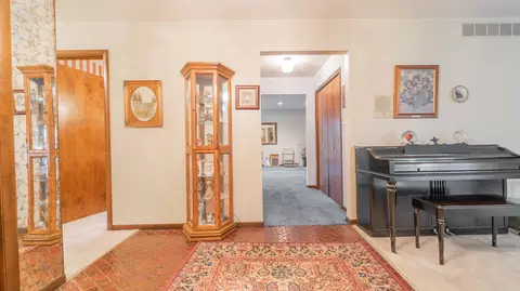 Entry Way - 18912 Parrish Ave, Lowell, IN 46356 photo 1 of 3