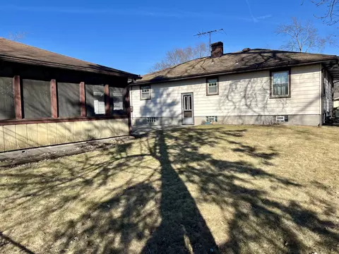 Exterior - 526 N Wheeler St, Griffith, IN 46319 photo 5 of 5