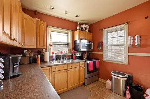 244 N Dwiggins St, Griffith, IN 46319 photo 7
