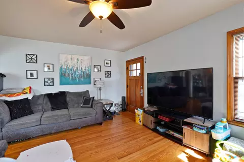 244 N Dwiggins St, Griffith, IN 46319 photo 3