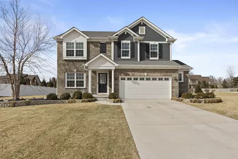 9202 Merrimack Ct, Saint John, IN 46373