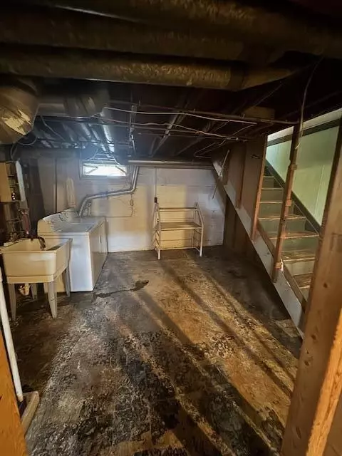 699 State St, Gary, IN 46403 photo 22