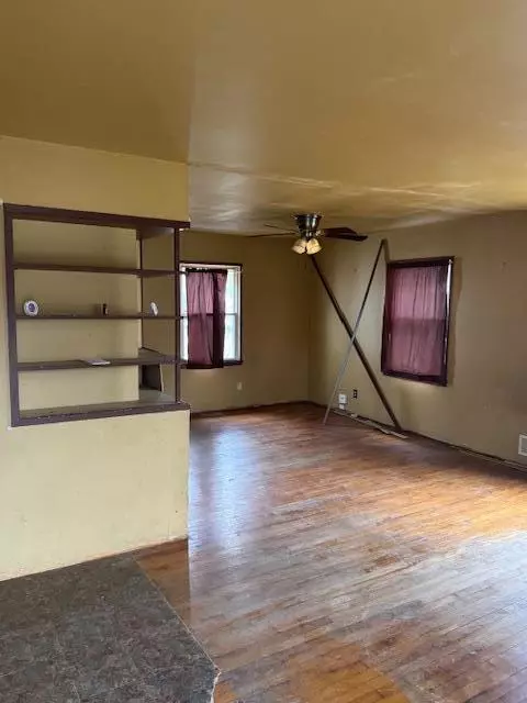 699 State St, Gary, IN 46403 photo 6