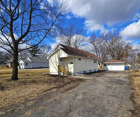 3727 Highway Ave, Highland, IN 46322