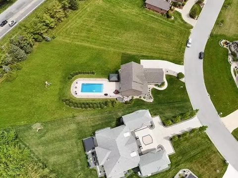 View/Area - 539 Shannon Brg, Dyer, IN 46311 photo 2 of 4