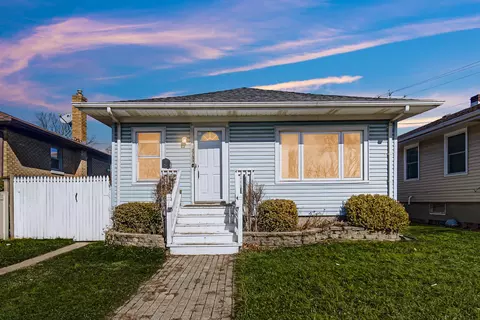 2733 173rd St, Hammond, IN 46323
