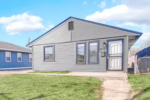 2046 Roosevelt St, Gary, IN 46404 photo 2