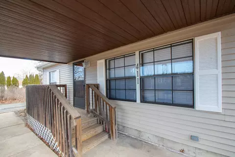 401-405 407-411 Hobart St, Gary, IN 46406 photo 5