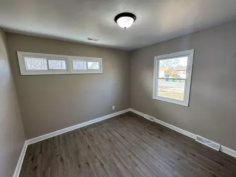 Bedroom - 4251 W 20th Pl, Gary, IN 46404 photo 4 of 7