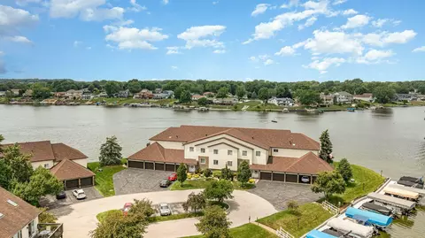View/Area - 5040 Spinnaker Ln #A, Crown Point, IN 46307 photo 10 of 12