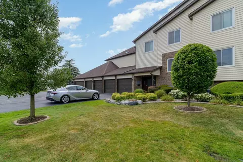 Exterior - 5040 Spinnaker Ln #A, Crown Point, IN 46307 photo 5 of 6
