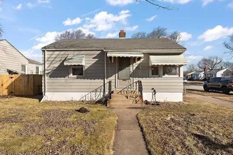 1021 175th St, Hammond, IN 46324
