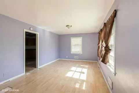 1146 E 49th Ave, Gary, IN 46409 photo 5
