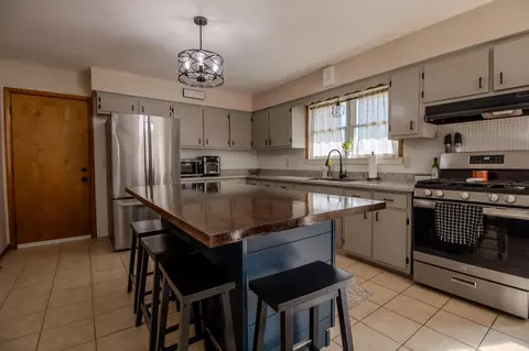 Kitchen - 3315 E 200, Knox, IN 46534 photo 1 of 1