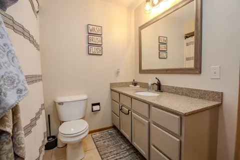 Bath - 3315 E 200, Knox, IN 46534 photo 2 of 2