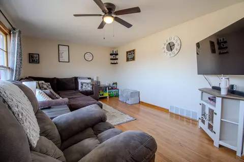 Living - 3315 E 200, Knox, IN 46534 photo 1 of 1