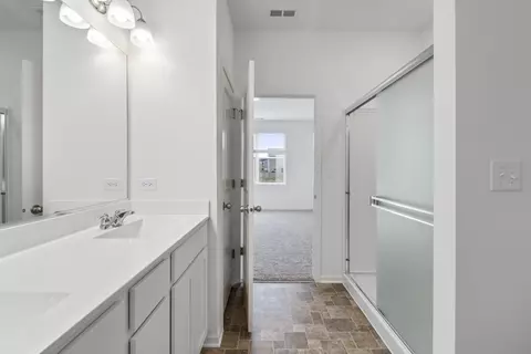 Bath - 608 Ensign Pl, Hebron, IN 46341 photo 2 of 2