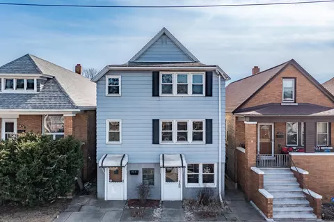 1426 121st St, Whiting, IN 46394