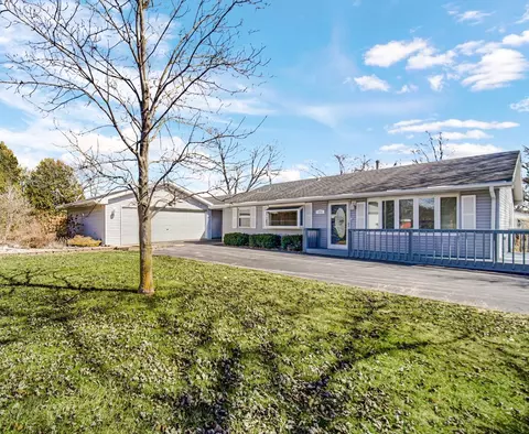 775 Mccool Rd, Valparaiso, IN 46385