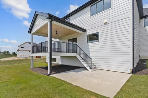 10025 Switch Grass Ln, Saint John, IN 46373 photo 34