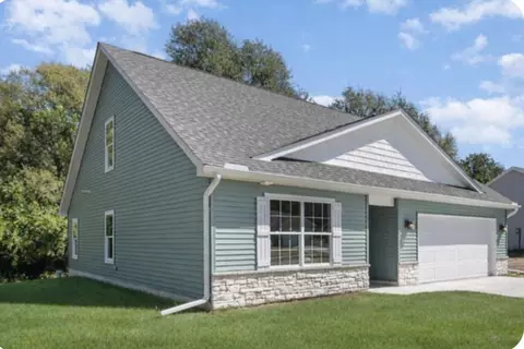 417 Belvoir Rd, Kingsford Heights, IN 46346