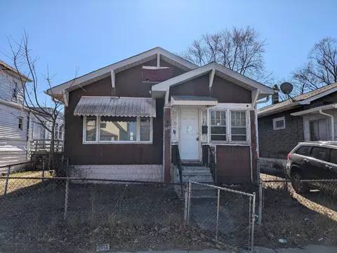 956 Murray St, Hammond, IN 46320