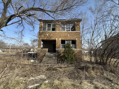 924 W 11th Ave, Gary, IN 46402 photo 1