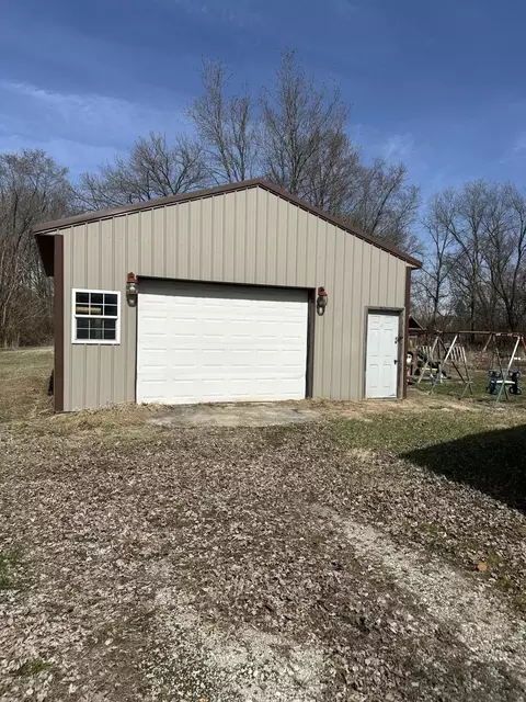 Other - 210 E Grove St, Morocco, IN 47963 photo 2 of 11