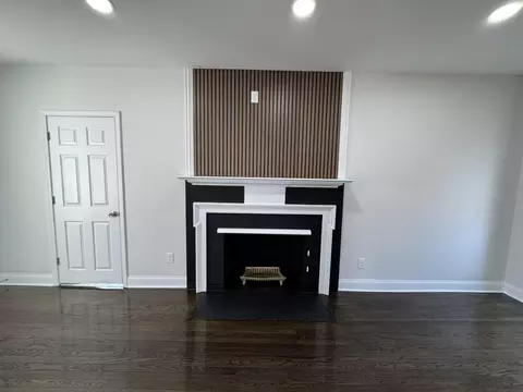 4592 Jefferson Pl, Gary, IN 46408 photo 5