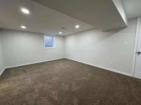 4592 Jefferson Pl, Gary, IN 46408 photo 16