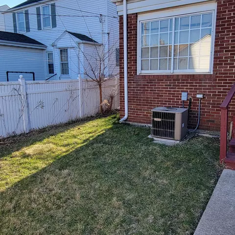 1607 Warwick Ave, Whiting, IN 46394 photo 6