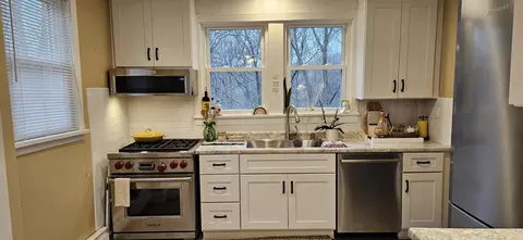 Kitchen - 8511 Oak Ave, Gary, IN 46403 photo 4 of 25
