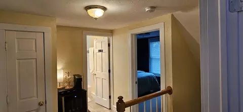 Entry Way - 8511 Oak Ave, Gary, IN 46403 photo 13 of 16