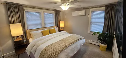 Bedroom - 8511 Oak Ave, Gary, IN 46403 photo 7 of 13