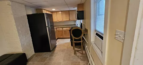 Kitchen - 8511 Oak Ave, Gary, IN 46403 photo 15 of 25