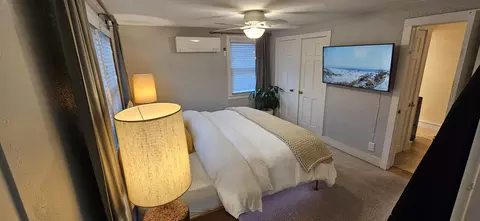 Bedroom - 8511 Oak Ave, Gary, IN 46403 photo 9 of 13
