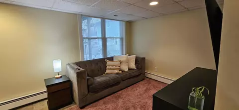 Living - 8511 Oak Ave, Gary, IN 46403 photo 5 of 6