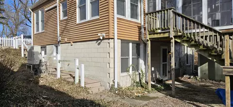Exterior - 8511 Oak Ave, Gary, IN 46403 photo 14 of 32