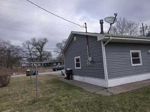 4104 Calhoun St, Gary, IN 46408 photo 2