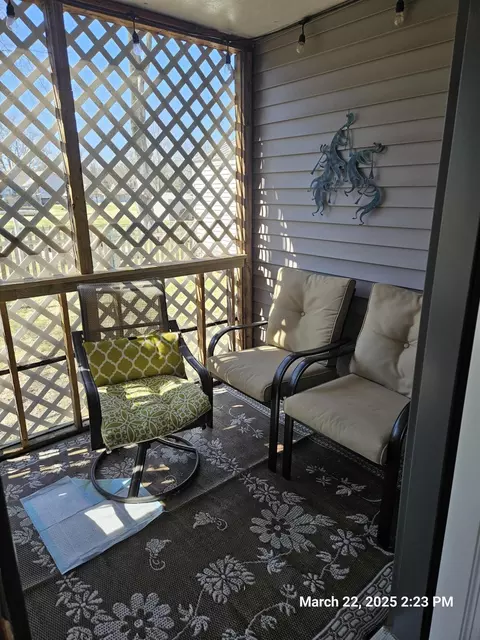 Exterior - 414 N Clay St, Morocco, IN 47963 photo 3 of 8