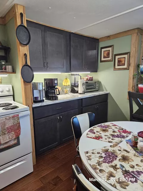 Kitchen - 414 N Clay St, Morocco, IN 47963 photo 3 of 3