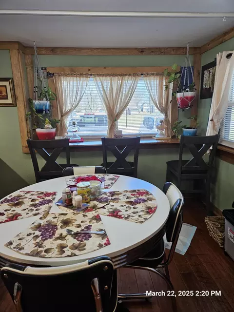 Dining - 414 N Clay St, Morocco, IN 47963 photo 1 of 1