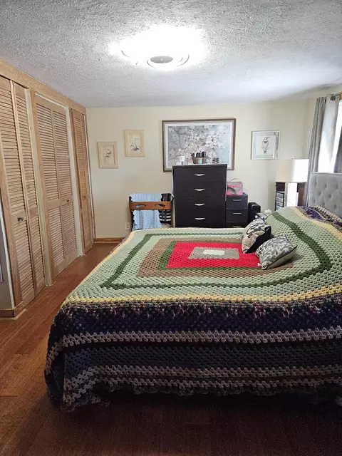 Bedroom - 414 N Clay St, Morocco, IN 47963 photo 2 of 4
