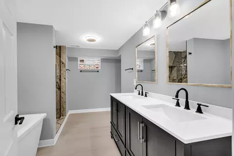 2055 Roosevelt St, Gary, IN 46404 photo 21