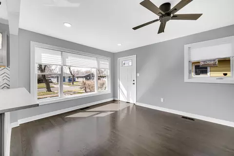 2055 Roosevelt St, Gary, IN 46404 photo 8