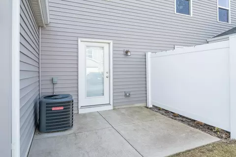 Exterior - 10410 Imperial Pl, Cedar Lake, IN 46303 photo 3 of 5