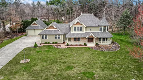 597 Foxwood Ct, Westville, IN 46391